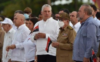 Encabezan Raúl Castro y Díaz-Canel acto por Día de Rebeldía Nacional