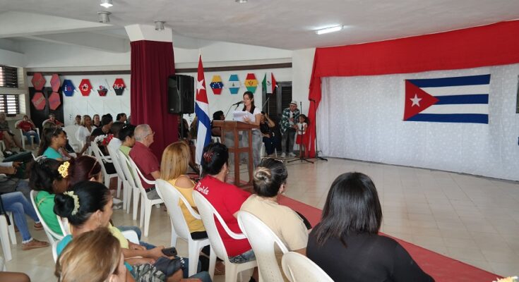 Celebraron las floridanas el aniversario 62 de la organización femenina del país