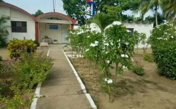 Educadores de la escuela Josué País felices por la renovación del centro