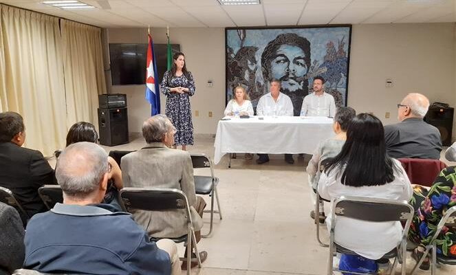 Héroe dice en México que la pelea de Cuba es seguir adelante