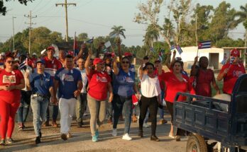 Desfile proletario en Florida, cuatro días después y con el mismo entusiasmo