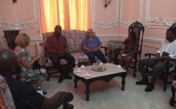 Panafricanista Kémi Séba se reunirá con agrupaciones en Cuba