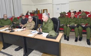 El General de Ejército Raúl Castro Ruz, líder de la Revolución Cubana; y el Presidente del Consejo de Defensa Nacional, Miguel Díaz-Canel Bermúdez, encabezaron el inicio del ejercicio Meteoro 2023