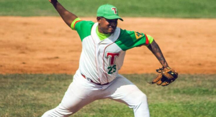 Líder Las Tunas en busca de victoria 40 en torneo beisbolero cubano