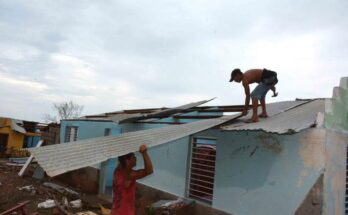 Unas 22 familias damnificadas de Florida recibieron materiales para reconstruir sus viviendas. Foto: ACN