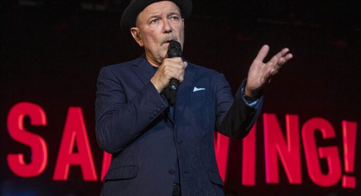 Rubén Blades premiado en España, pone a bailar a Cartagena