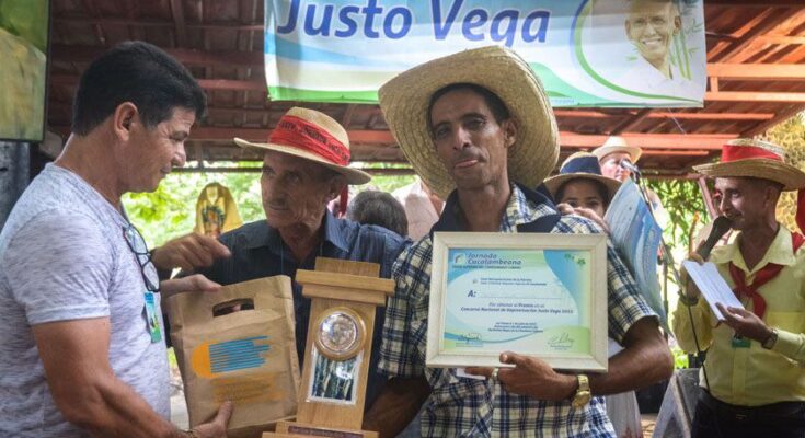 Entregan en Las Tunas Premio Nacional de Improvisación Justo Vega