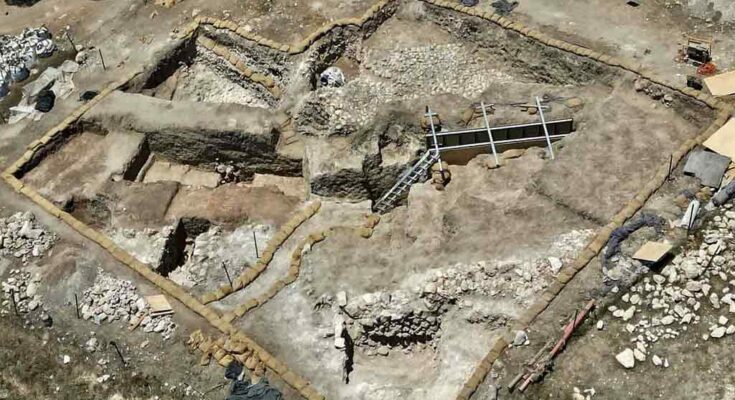 Descubren en Israel pasadizo de tres mil 800 años de antigüedad