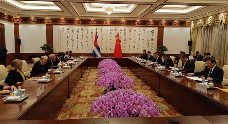 Autoridades de Cuba y China afianzan amistad bilateral