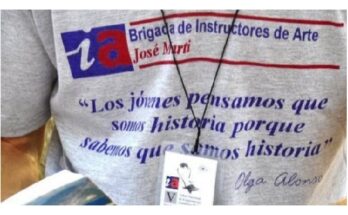 Brigada de Instructores de Arte José Martí de Florida celebran su aniversario