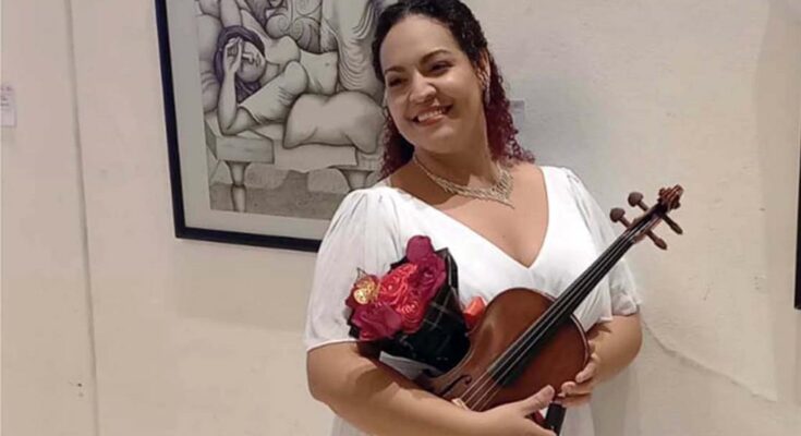 Siempre que toco represento a mi país, violinista cubana en Nicaragua
