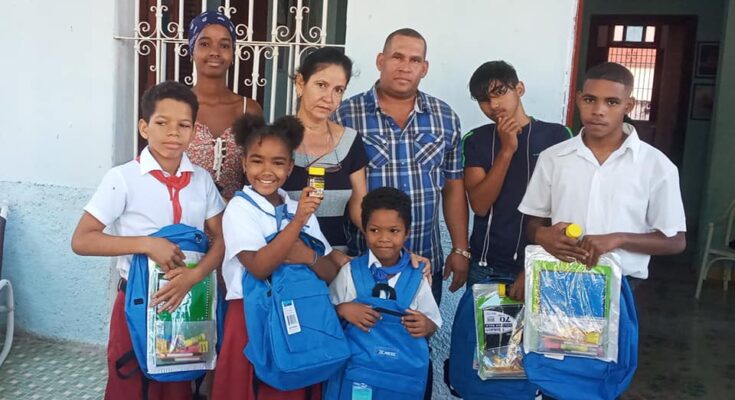 Hogar de Niños sin Amparo Familiar de Florida recibe donativo de pintor cubano