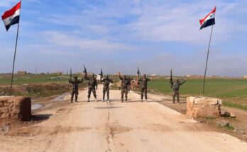 Militares sirios interceptan un convoy del ocupante estadounidense