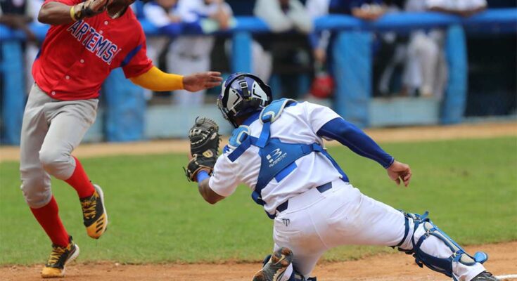 Artemisa por completar caza de leones en semifinal de béisbol cubano