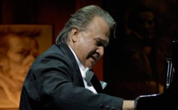 Frank Fernández, maestro cubano del piano y la música cumple 80