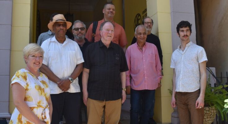 Uneac recibe delegación de EEUU encabezada por senador Gordon Johnson