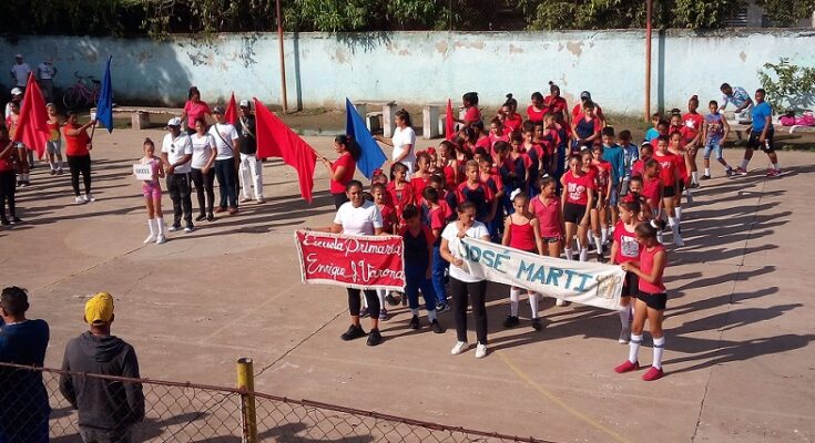 Listos estudiantes floridanos para el Evento provincial de Composiciones gimnásticas