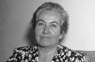 A 135 años del natalicio de Gabriela Mistral