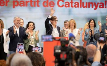 Horas confusas en Cataluña, pulseo político en España