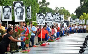 Lista terrorista de EEUU busca asfixiar a Cuba, denuncia canciller