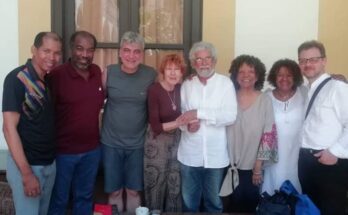 La poesía salva y tiende puentes en Cuba