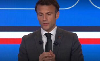 Macron en modo seducción, aunque sin efecto aparente