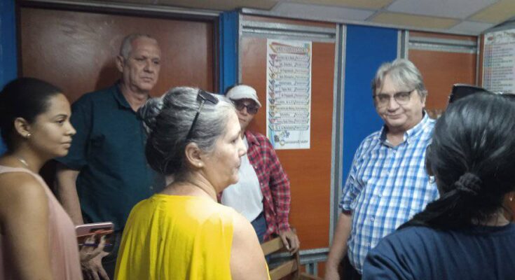 Presidente del Instituto de Información y Comunicación visitó Radio Florida