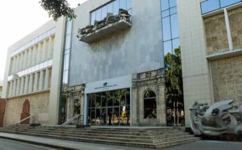 Inauguran exposición «La patria de la luz» en museo cubano