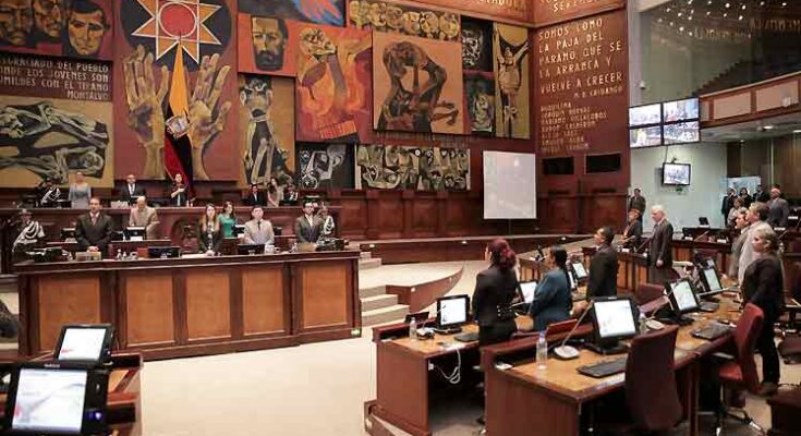 Legisladores de Ecuador reclaman explicaciones ante inseguridad