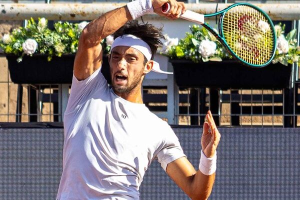 Tenista argentino Agustín busca boleto finalista en Bastad