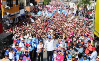 Campaña electoral de Venezuela sube de tono a cinco días de comicios