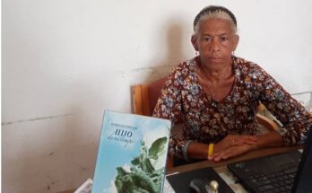 museóloga María Antonia Fonte Alzugaray, presidenta de la Unión Nacional de Historiadores de Cuba en Florida.