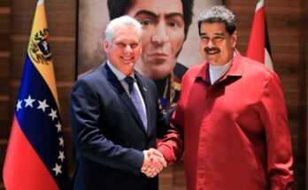 Presidente cubano felicita a Nicolás Maduro por su victoria electoral
