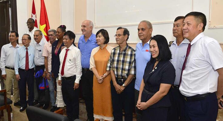Periodistas de Vietnam visitarán la radio y la televisión de Cuba