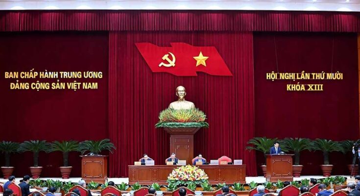 Sesiona X Pleno del Comité Central del Partido Comunista de Vietnam