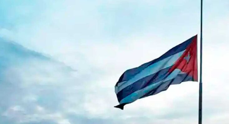 Cuba rinde homenaje a los 13 combatientes fallecidos en Holguín
