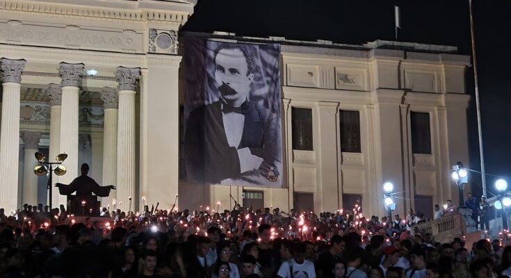 Cuba rendirá tributo a Héroe Nacional José Martí