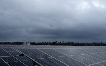 Presidente cubano en inauguración de parque solar fotovoltaico en La Habana