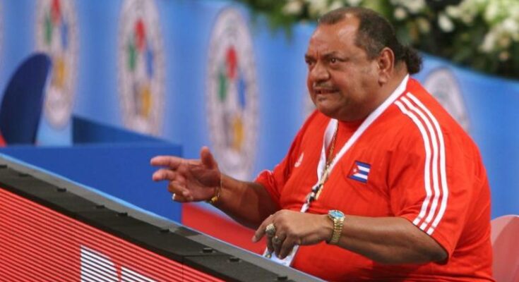 Otorgan hoy títulos Doctor Honoris Causa a glorias del deporte