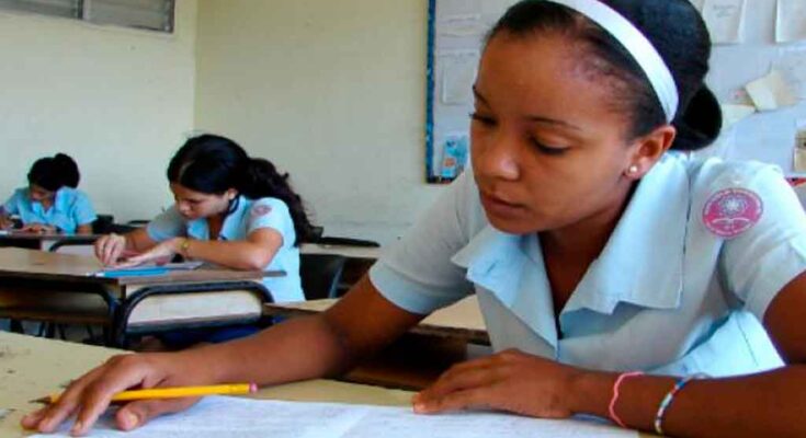 Cuba asegura múltiples vías de ingreso universitario para jóvenes