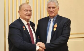 Comunistas rusos otorgan a presidente de Cuba medalla 80 aniversario (+Fotos)