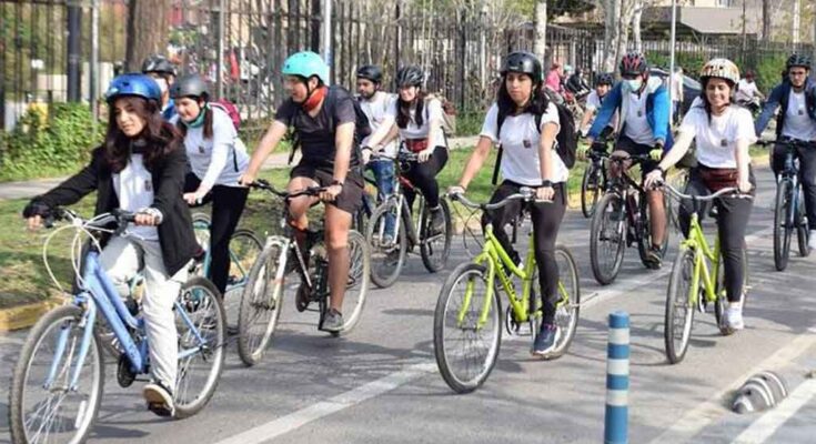 Con avances, Chile celebra Día Mundial de la Bicicleta
