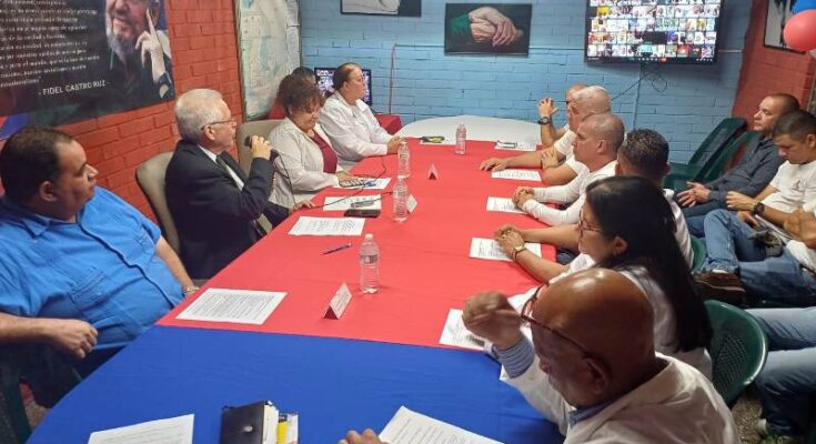 Homenajearon en Guatemala 99 aniversario de natalicio de Fidel Castro