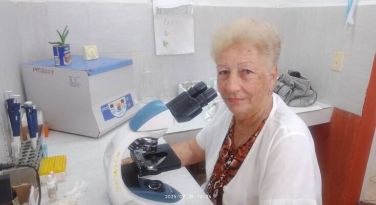 Nancy Vega García, medio siglo de labor en la Salud Pública cubana (+Audio)