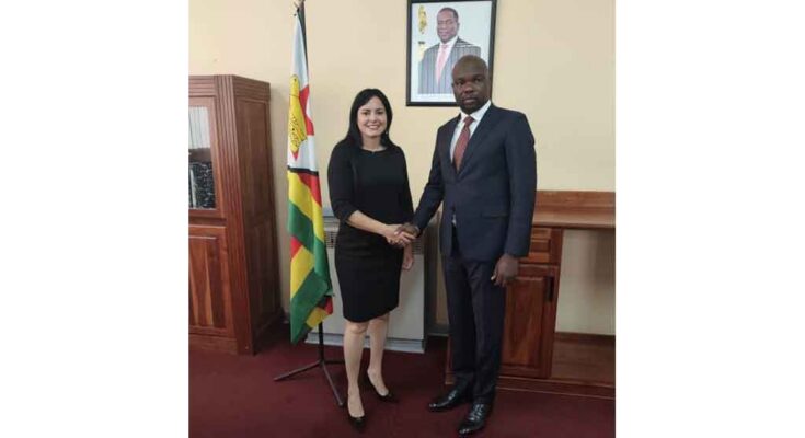 Zimbabwe y Cuba por fortalecer nexos de sus jóvenes