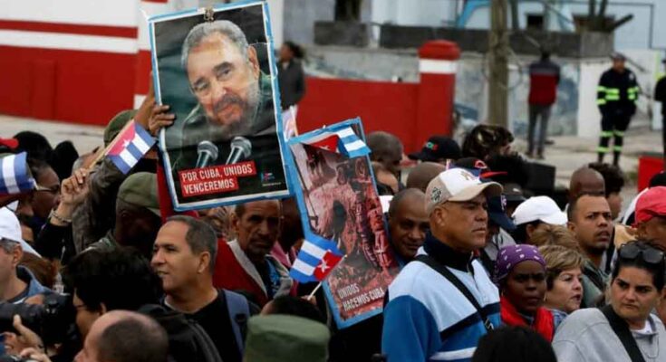 Pueblo cubano ratifica continuidad de la obra de Fidel Castro