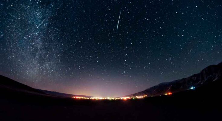 Lluvias de estrellas en máximo apogeo y Superluna, el cielo de enero