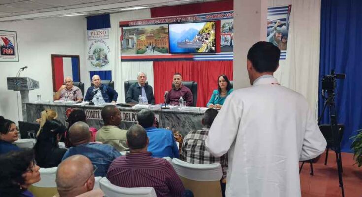 Plenos del Partido en portadas mediáticas de Cuba