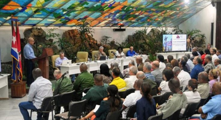 Díaz-Canel lidera en Santiago de Cuba Pleno Extraordinario del PCC ( + VIDEO)