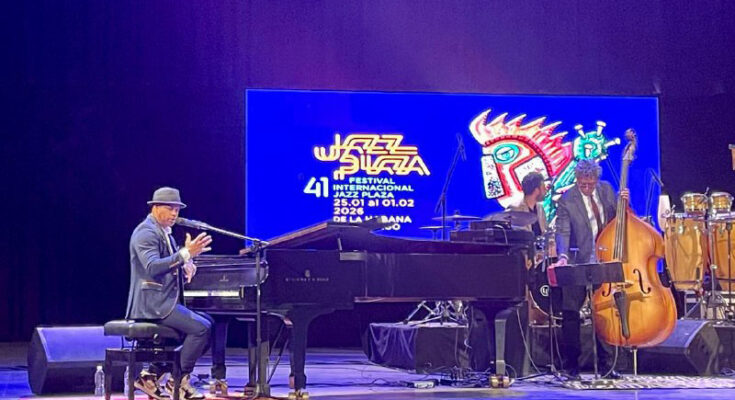 Concierto de Roberto Fonseca despide Jazz Plaza por todo lo alto